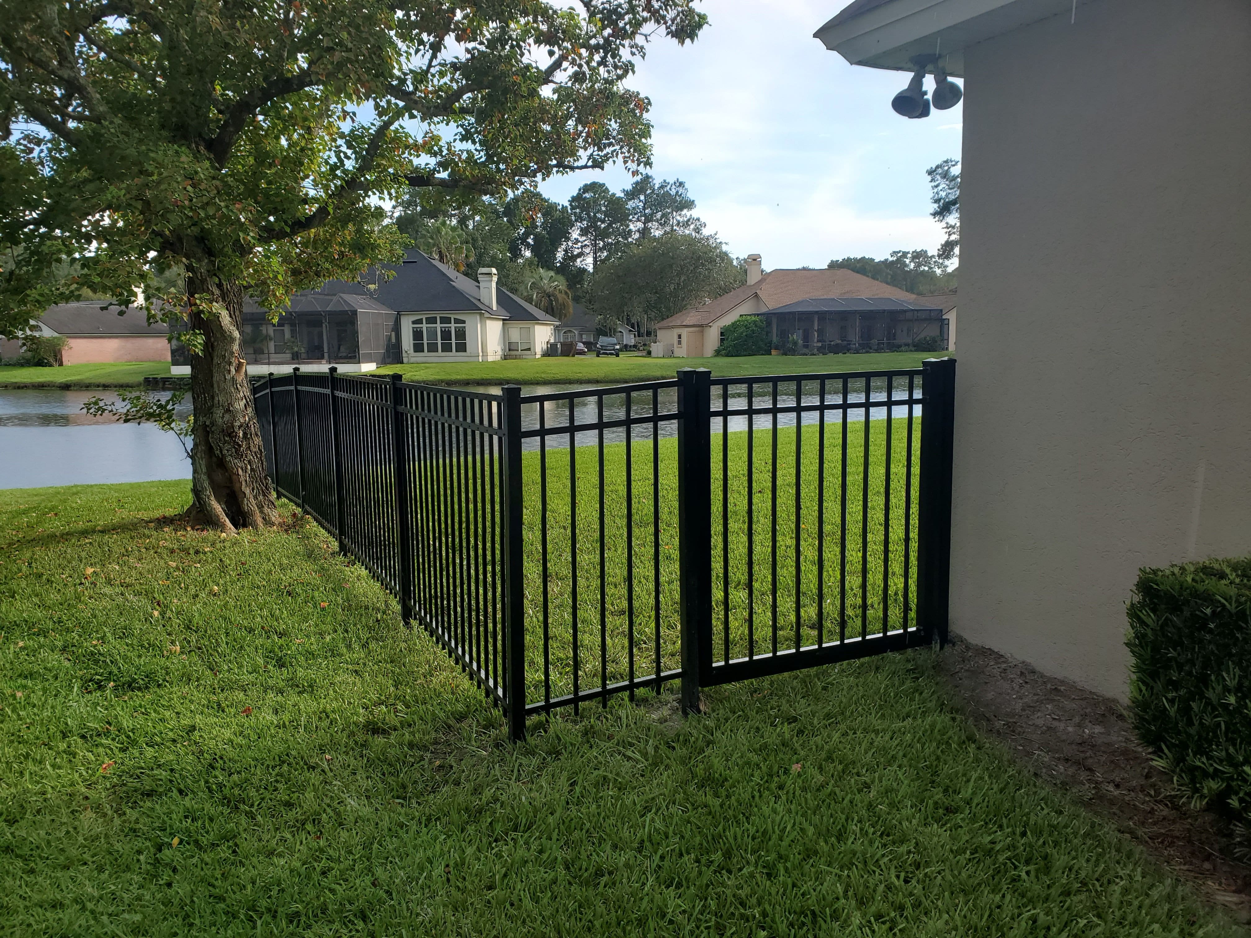 Black Aluminum Fencing in Jacksonville, FL